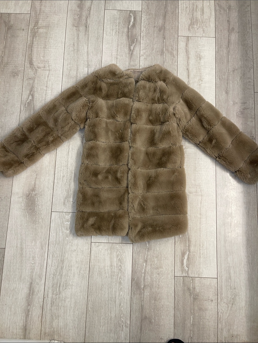Lux Faux Fur Bubble Coat Tan Brown Women's Jacket Thigh Length XS/S-Never Worn